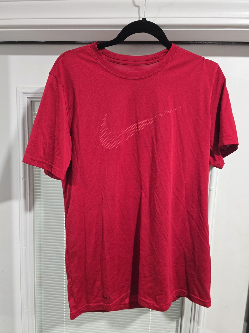 Nike Men’s Bright Red Short Sleeve Swoosh Tee